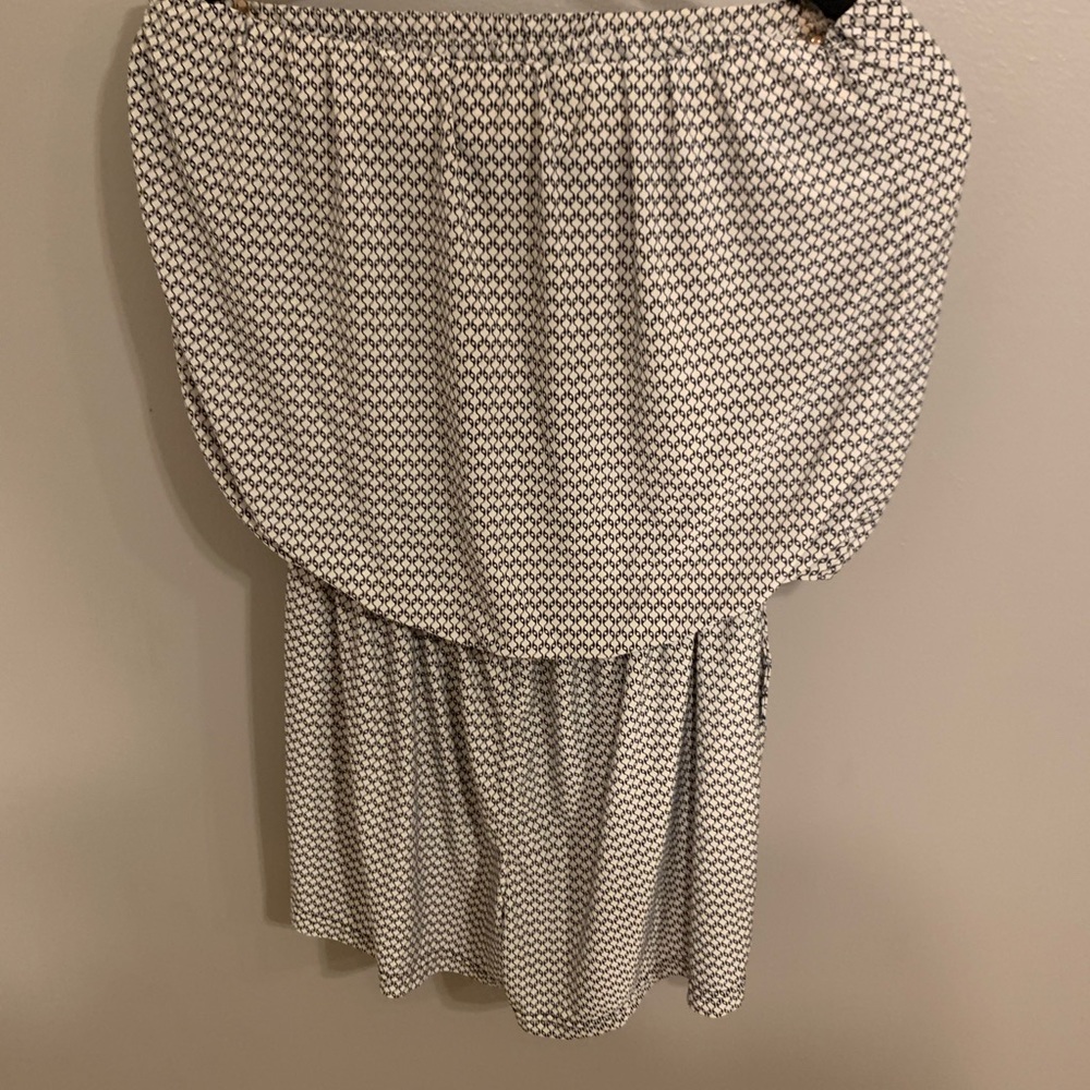 Romper - Picture 2 of 2